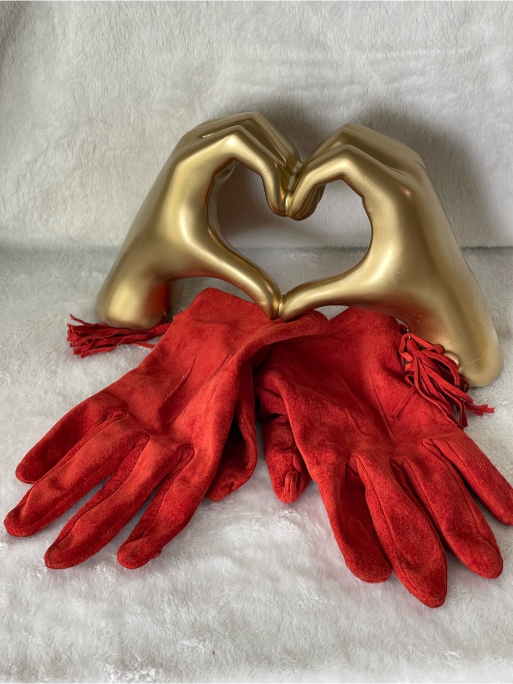 Amazing burnt orange, red suede gloves with fringe tassel sz L